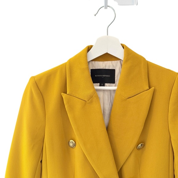 NWOT Banana Republic Women's Yellow Double-Breasted Blazer - Picture 5 of 15